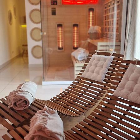 Spa Love Ceglana 1 A Sauna,,Jaccuzi Dla Dwojga Na Wylacznosc زيلونا غورا المظهر الخارجي الصورة