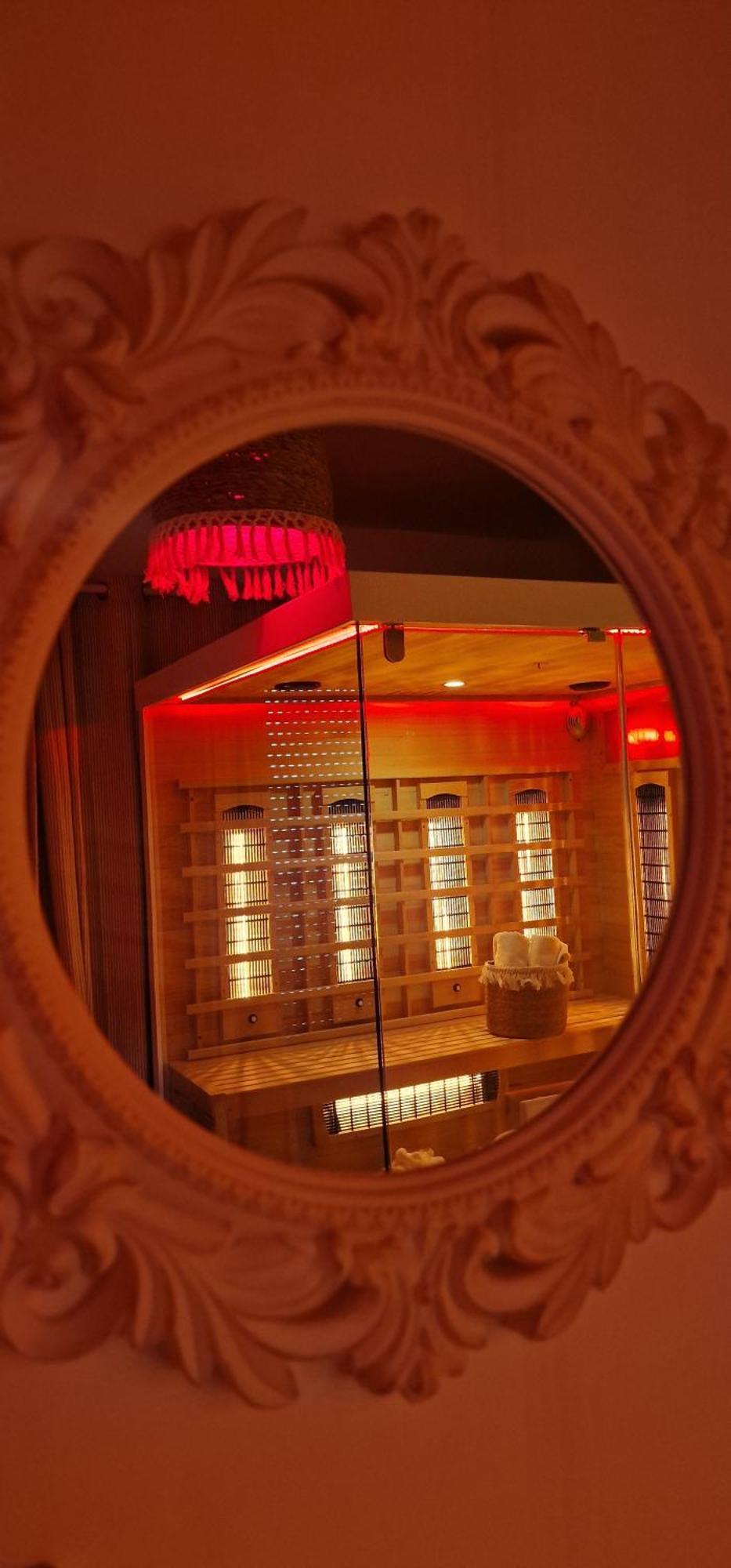 Spa Love Ceglana 1 A Sauna,,Jaccuzi Dla Dwojga Na Wylacznosc زيلونا غورا المظهر الخارجي الصورة